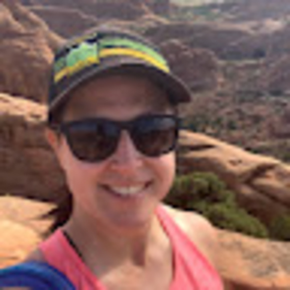 Meet your Posher, Carla - Picture 1 of 1